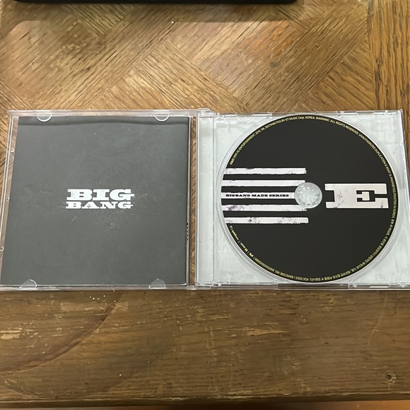 Big Bang MADE Series E Korean CD Album - Picture 2 of 6